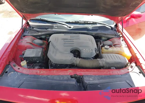 2015 Dodge Challenger Sxt z USA, uszkodzony, nr VIN 2C3CDZAG1FH822526